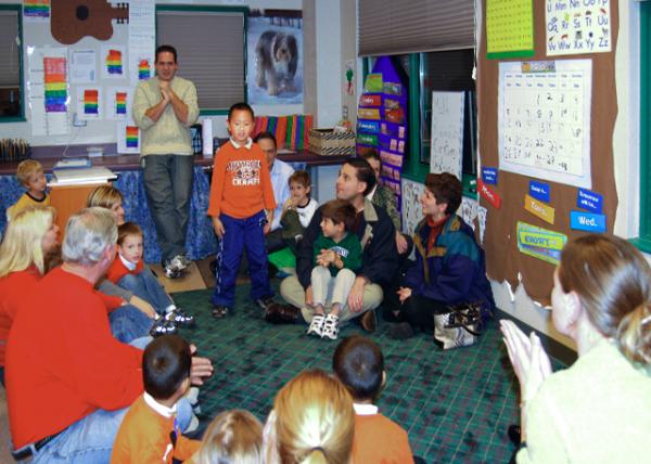 2008-10-28_How Do You Say Hello @ Kindergarten of UGCLC �Ϲ��ڵ��׶�԰ѧǰ�ࡤ����ô���к�0001.JPG