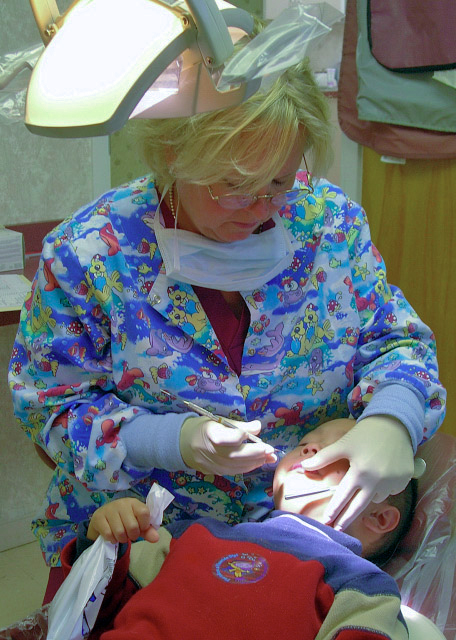 2006-10-23_Dental Check-up w Dr. Kathy �����뿭��ҽ��0001.JPG