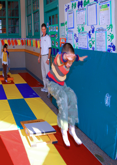 2008-11-26_Jr. Gym @ UGCLC �Ϲ��ڵ��׶�԰��������0001.JPG