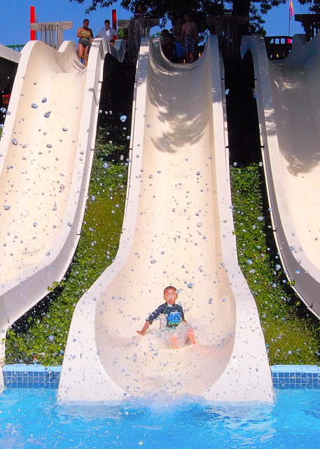 2009-09-02_Slippery Slopes @ Sesame Place ֥���ˮ����԰0001.JPG