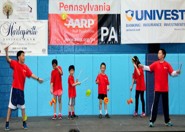 2015-04-18_Lansdale Into Spring Fest_YoYo_Rapture of Joyful Day ����ϲ��-180001.jpg