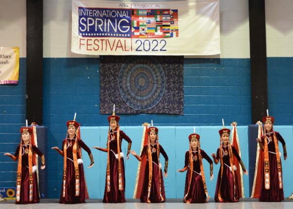 2022-04-23_03_Mongolian Dance Chant-10001.JPG