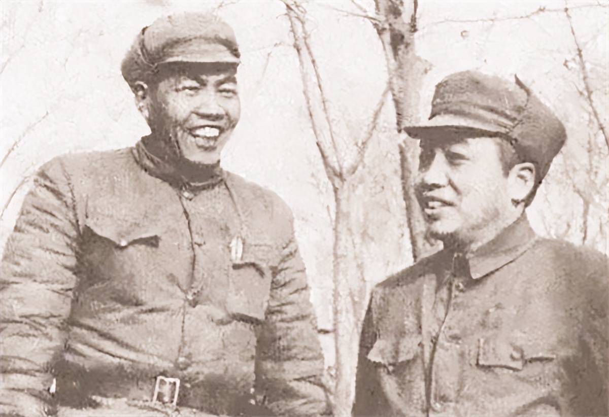 一野二号人物张宗逊，保卫主席28年没当元帅，儿子比元帅后代厉害_搜狐网