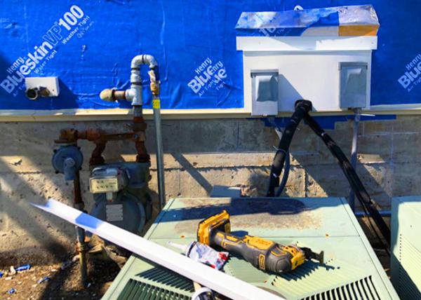 2022-04-30_20_Replacement of AC Board.JPG