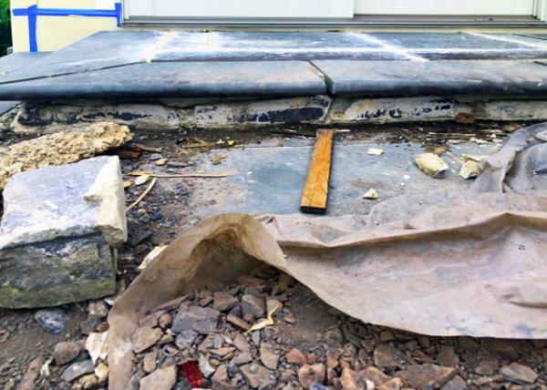 2022-05-26_Back Patio Top Level.JPG