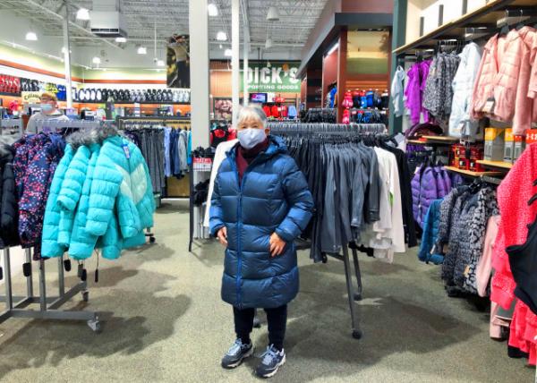 2021-11-26_Dick's0001.JPG