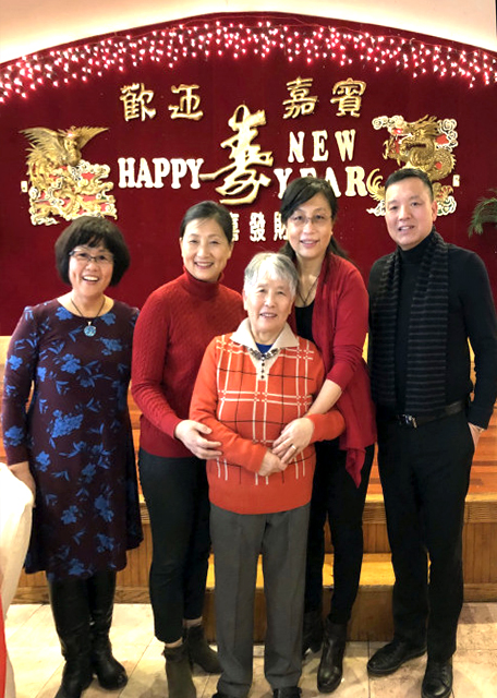 2019-02-06_Hongxia-Ping-Mom-Yang-Peter @ Golden City Chinese Restaurant0001.JPG