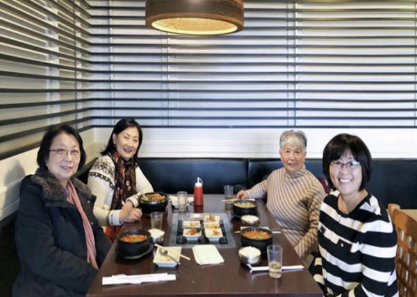 2019-12-18_Jin-Ping-Mom-Hongxia @ Surah Restaurant0001.JPG