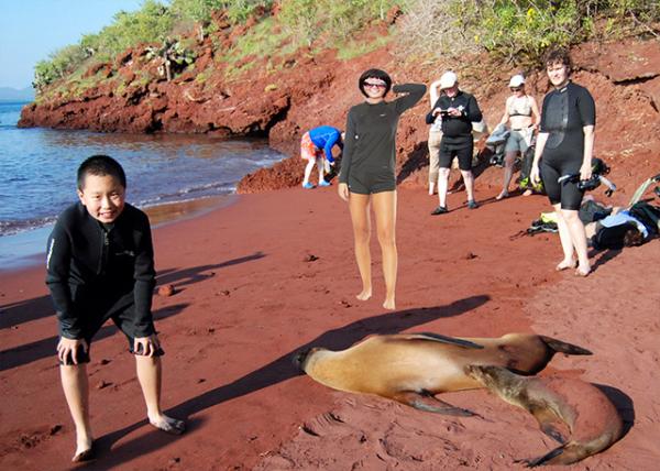 2013-04-01_Rabida Island Beach-50001.JPG