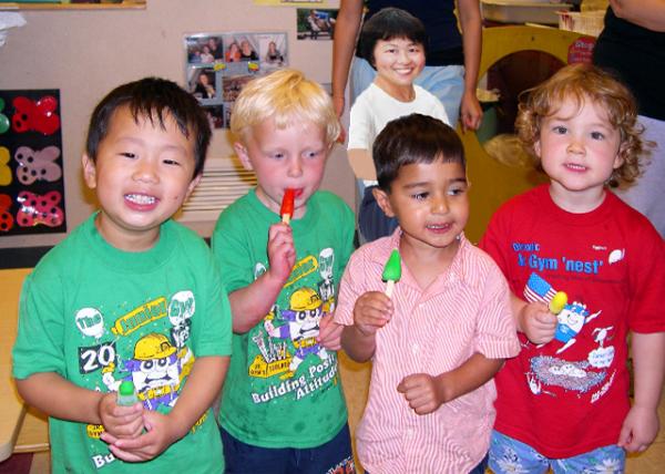 2006-06-14_Tye Dye Party @ Toddler of UGCLC �ϸ����ڵ¶�ͯѧϰ�����׶��ࡤ��Ⱦ�ۻ�0001.JPG