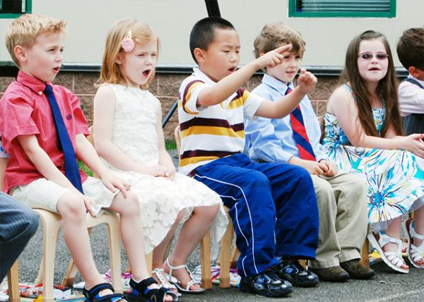 2009-06-12_Kindergarten Graduation @ UGCLC-20001.JPG