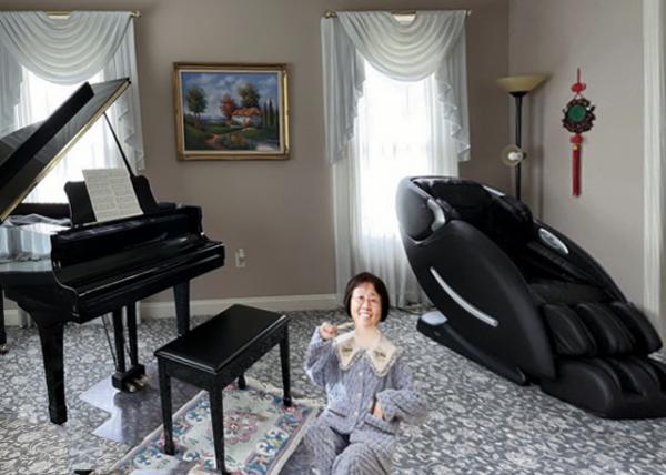 2023-12-02_Message Chair0001.JPG