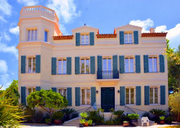 2024-06-02_La Mistral��e Private Mansion Transformed into a Chanel Pop-up Boutique0001.JPG