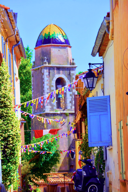 1770690062904385.jpg 2024-06-02_Chapel of Mercy_Bell Tower w a Glass Dome in 17th Century-20001.JPG