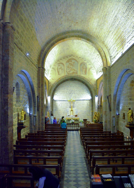 2024-06-02_Saint-Michel Church_Nave0001.JPG