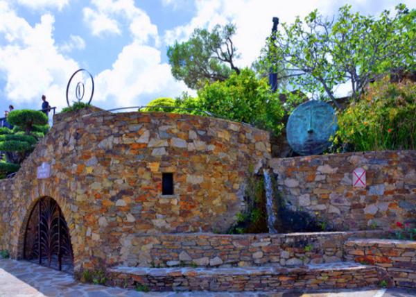 2024-06-02_Jean-Luc Ducreux Clair De Lune in a Hilltop Village Roosted High up on a Rock for a Time Acting As a Lookout against Pirate Attacks0001.JPG