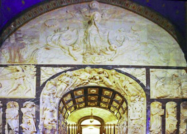2024-06-03_Angel Door w Sculpted Alabaster Angel Musicians_ Patriarchs_ Prophets_& Mary in the Tympanum Completed between 1946 and 1948-20001.JPG