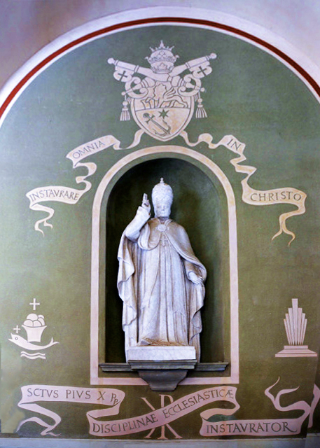 2024-06-03_15_Atrium_Giovanni dupr��_ Pope Pius II piccolomini_ 1844-500001.JPG