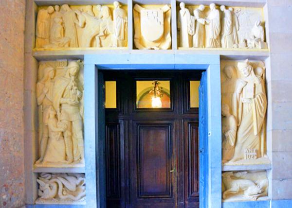 2024-06-03_18_Montserrat Gallery0001.JPG