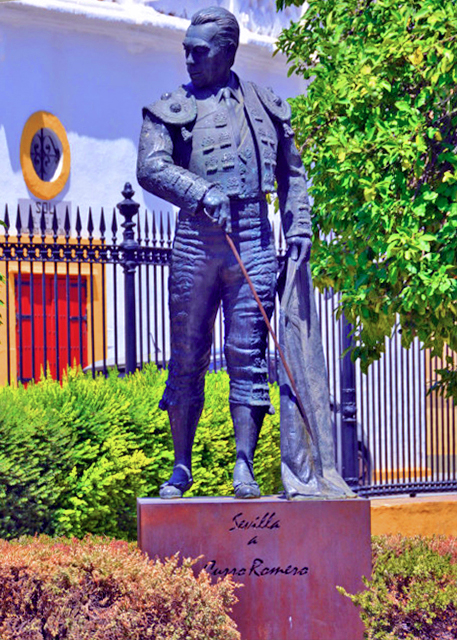 2024-06-05_Statue _Curro Romero in the Bullring of the Real Maestranza0001.JPG