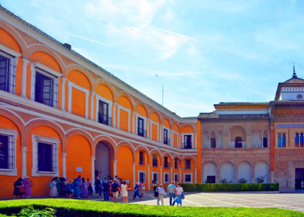 2024-06-05_06_Patio de Banderas Built by Alfonso X or the Wise (1252-1284) Representing the Triumph of Christian Ideology against the Mulin Past0001.JPG