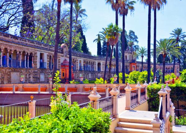 2024-06-05_39_Alcubilla Courtyard0001.JPG