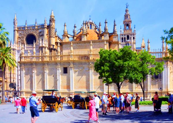 2024-06-05_03_South Façade of the Cathedral of St. Mary0001.JPG