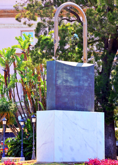 1770871263768366.jpg 2024-06-05_34_Sculpture_Freedom of Expression Monument0001.JPG