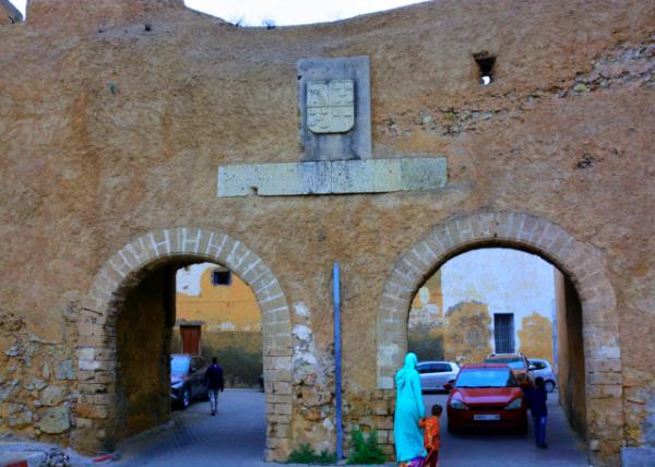 2024-06-06_01_Gate to the Old City in Old Portuguese Architecture-10001.JPG