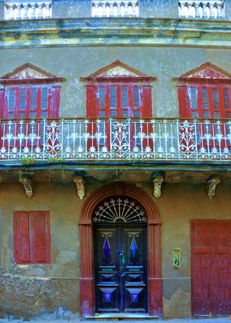 2024-06-06_18_Beautiful Old Doorway & Porch-10001.JPG