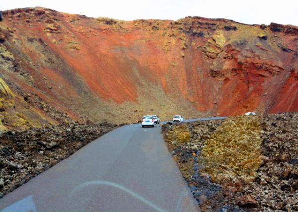 2024-06-08_05_Timanfaya NP_Road to the Hell-20001.JPG