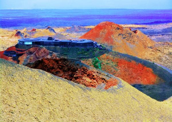 2024-06-08_09_Timanfaya NP_18th-Century Eruptions Sculpted a Landscape by Filling w Solidified Lava Flows_ Volcanic Cones_ & Ash Fields0001.JPG