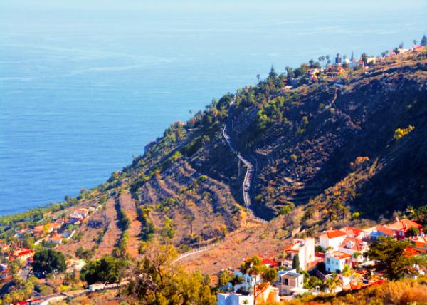 2024-06-09_38_Coastal Line Viewed from Mirador El Lance0001.JPG