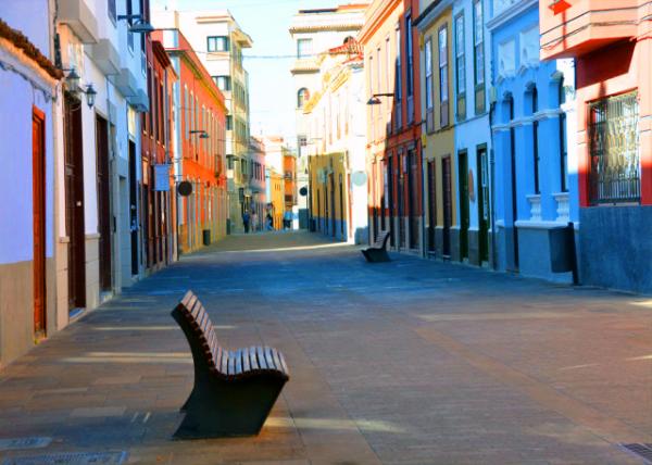 2024-06-09_62_Calle Herradores_ a Shopping Street & Longest Street in the Historic Ctr of the UNESCO World Heritage Site in 19990001.JPG
