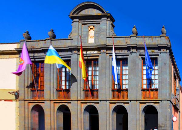 2024-06-09_18_Ayuntamiento n a Renaissance Style w a Central Balcony & Porticoed Entrance0001.JPG