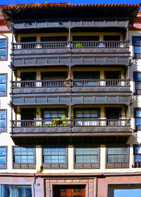 2024-06-09_19_Canarian Balcony0001.JPG