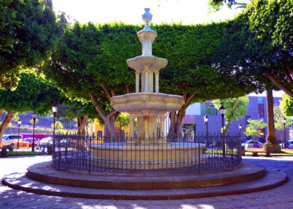 2024-06-09_40_Plaza del Adelantado_Fountain0001.JPG