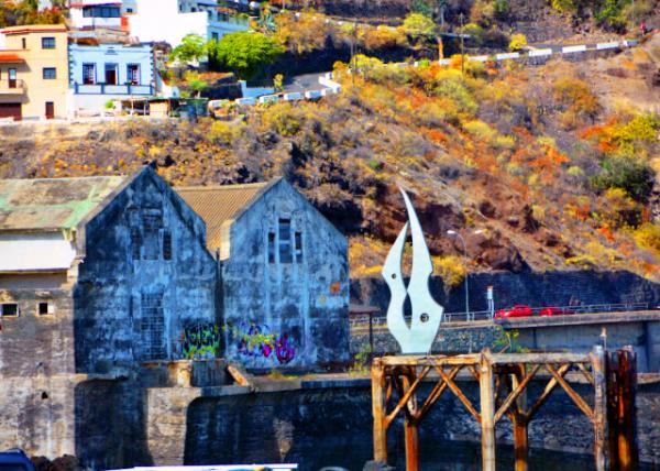 2024-06-09_24_Statue of Lovers0001.JPG