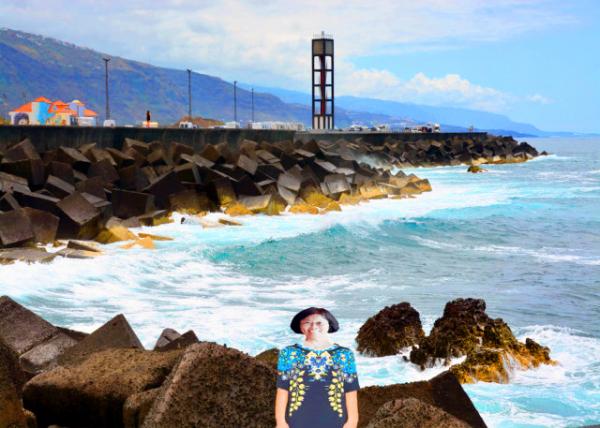 2024-06-09_12_Puerto de la Cruz Lighthouse Marking the Coastline of Tenerife-10001.JPG