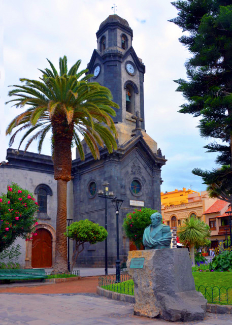 2024-06-09_28_Church of Our Lady of the Peña de Francia Built in 16970001.JPG
