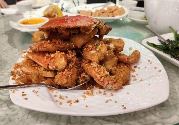 1771161548304945.jpg 5 椒盐焗大蟹.jpg