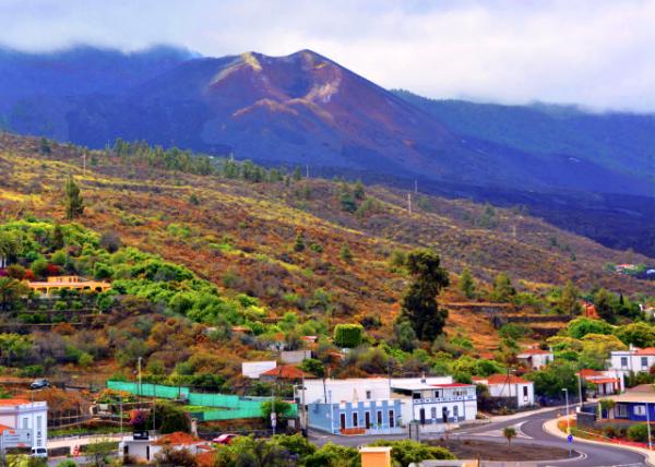 2024-06-10_05_Resulting in 7-16% of the Total Erupted Volume Being Made up of Tephra0001.JPG