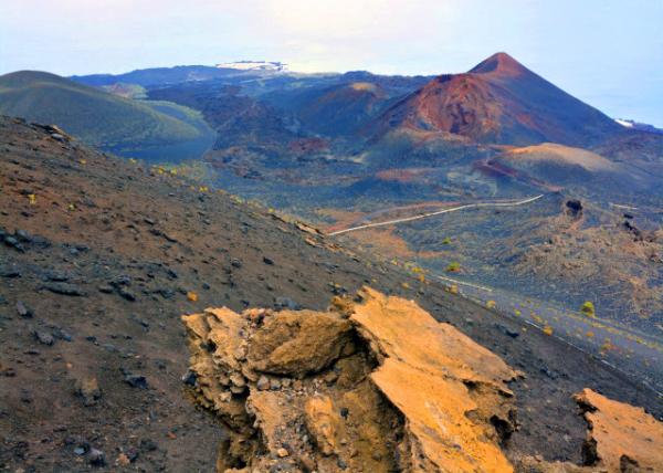 2024-06-10_04_Tenegu��a Volcanic Vent @ the Southern End of the Sub-Aerial Section of the Cumbre Vieja Volcano0001.JPG