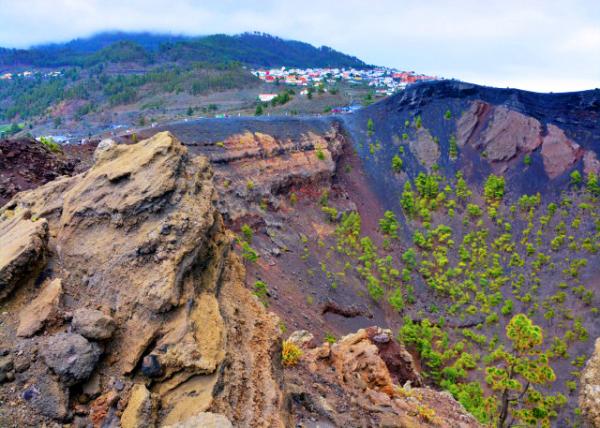 2024-06-10_06_Northern Summit of Tenegu��a w San Antonio in the Background0001.JPG