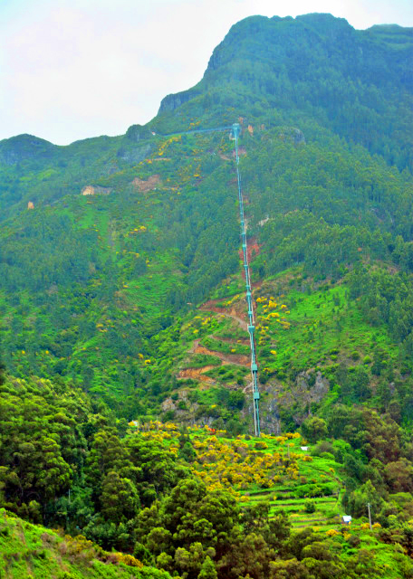 1771184047131008.jpg 2024-06-11_70_Levada_ an Irrigation Channel or Aqueduct Specific to the Portuguese Atlantic Region of Madeira-Caldeirao Verde森林渡槽—绿火山口.JPG