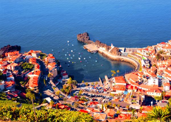 2024-06-11_01_Câmara de Lobos or Chamber of Wolves Harbour-30001.JPG