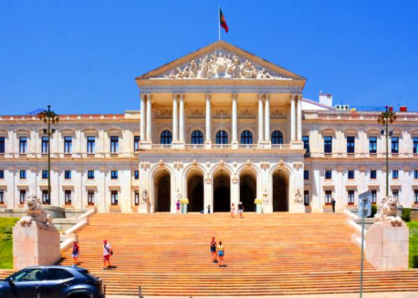2024-06-13_83_São Bento Palace the Seat of the Assembly of the Portuguese Republic & the Parliament of Portugal in Neoclassical Completed in 19380001.jpg