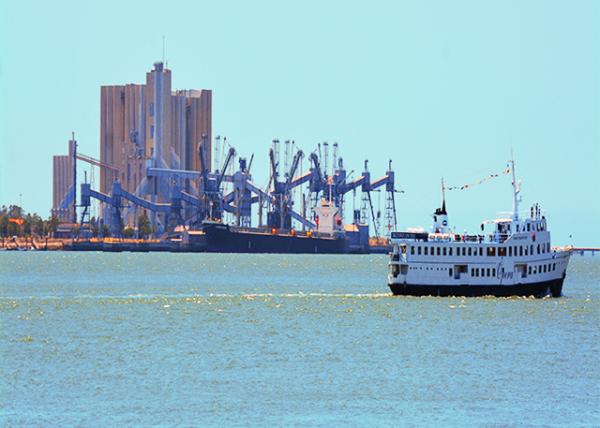 2024-06-13_101_Trafaria Cereals Cargo Terminal (Trafaria) Quay_ Cargo Transportation Portugal Lisbon and Tagus Valley Trafaria0001.JPG