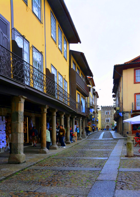 2024-06-14_19_Aparthotel Largo da Oliveira w a Ground Floor in Granite & a Half-Timbered Structure0001.JPG
