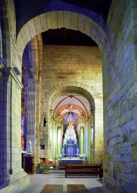 2024-06-14_27_Our Lady of Oliveira Church_Testimony to Portugal's Finest Romanesque-Mud��jar Ensemble0001.JPG